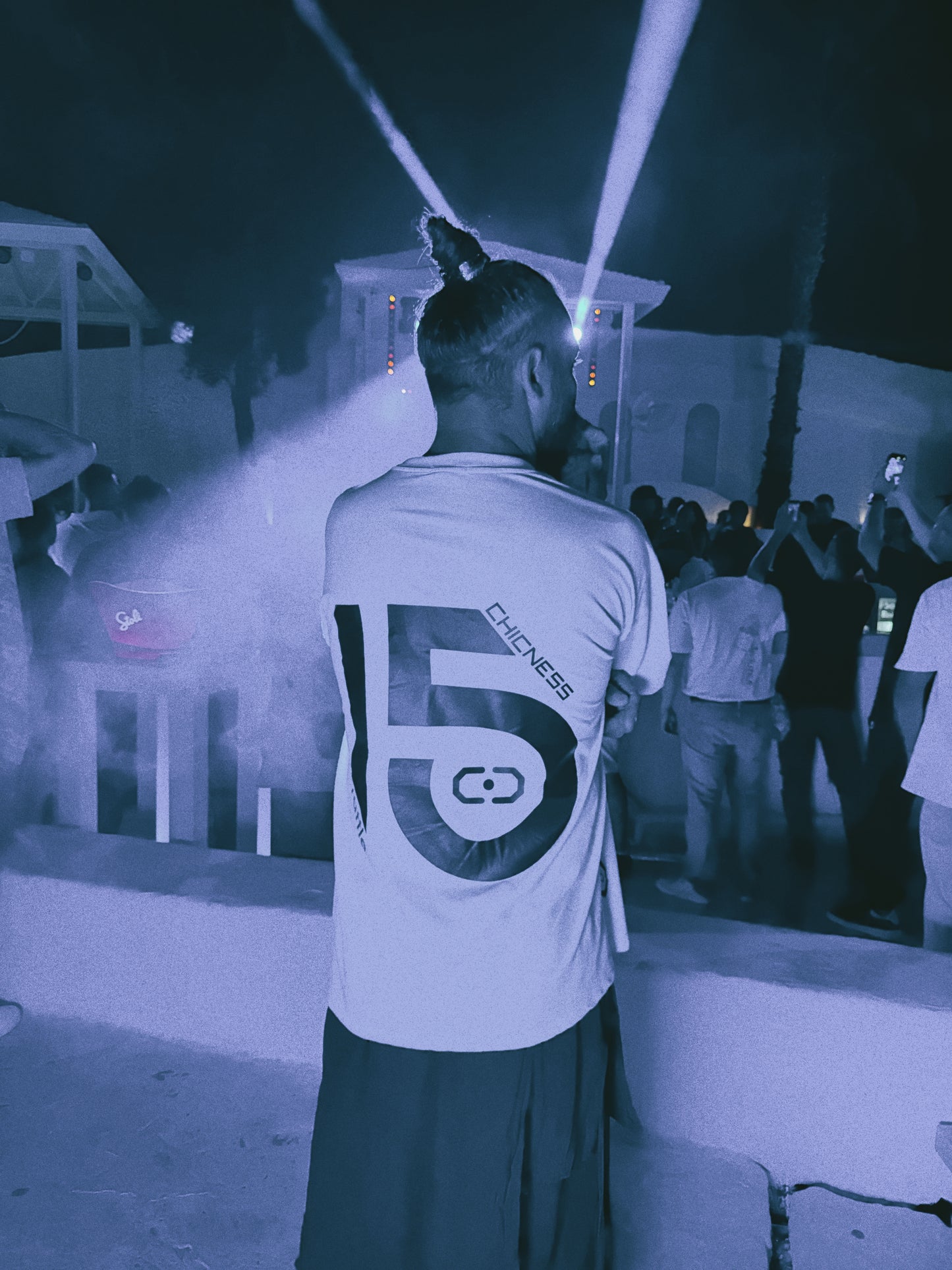 CHICNESS x RATTLE T-SHIRT